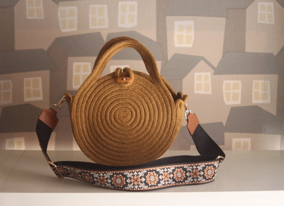 Small Round Jute Bag, Jute Basketbag, Handmade Jute Summer Bag