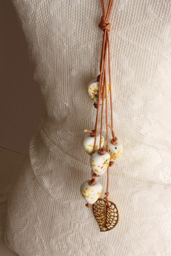 Handmade Statement Necklace, Leather and Porcelaine Beats Necklace, White/Beige and Gold Statement Necklace