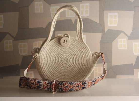 Small Round Jute Bag, Natural Beige Jute Basketbag, Handmade Jute Summer Bag