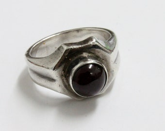 925 SILVER RING with GARNET stone, Vintage Silver Ring, Garnet Silver Ring