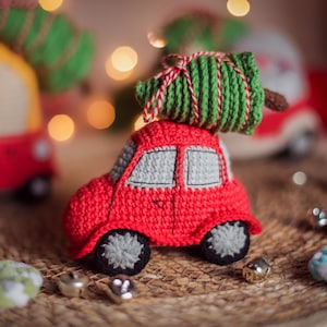 Red car crochet pattern Xmas tree amigurumi
