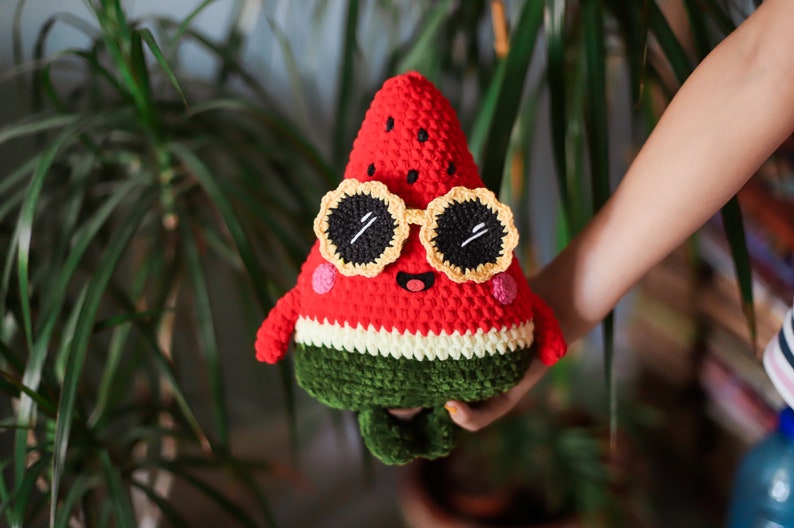 Patrón de crochet de sandía, peluche kawaii amigurumi, juguete suave en PDF, frutas de verano DIY imagen 1