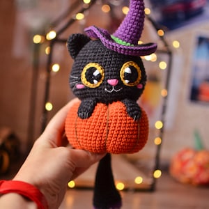 Black cat Halloween Crochet pattern in pumpkin pdf Englisch Español image 2