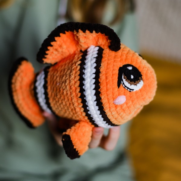 Padrão de crochê para amigurumi de peixe-palhaço em PDF