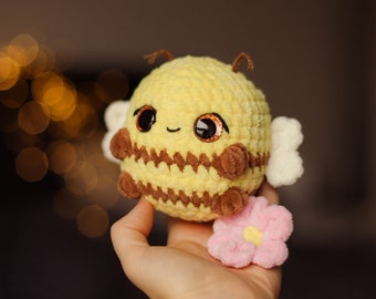 Bumble Bee crochet pattern no sew kawaii plushies amigurumi toy