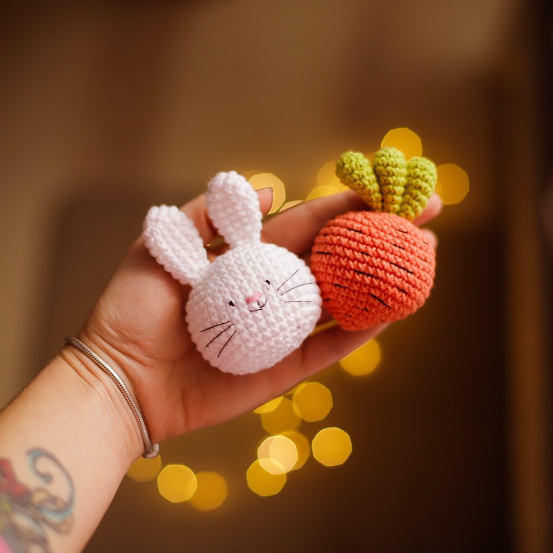 Crochet set of patterns 5in1 amigurumi bunny chicen carrot flower spring image 3