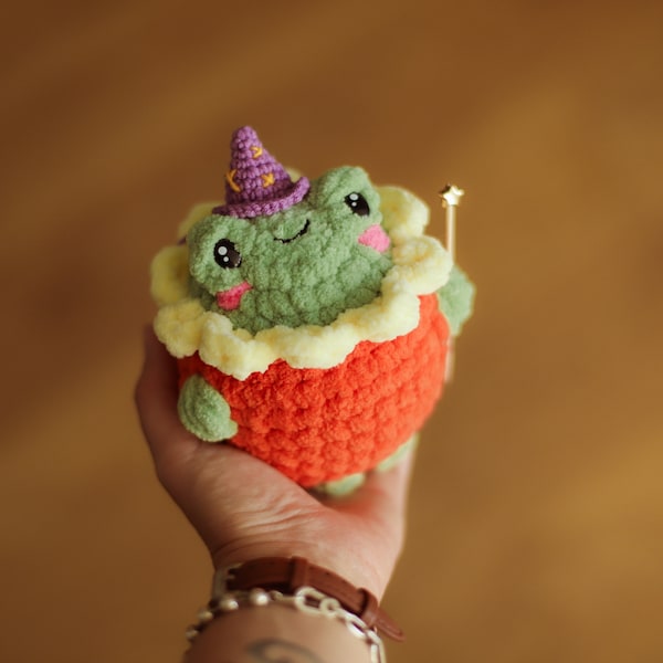 Pumpkin Frog NO SEW crochet pattern Halloween kawaii plushie amigurumi stickers frog