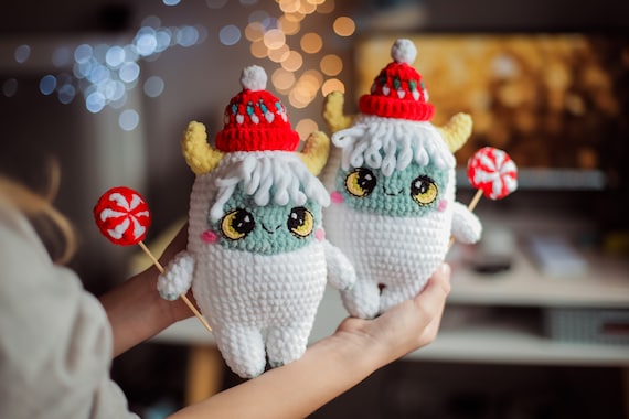 Big Foot Yeti Crochet pattern plushie monster in hat amigurumi DIY with lolly