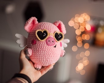 Piggy Crochet PATTERN  Heart Valentine's day decor tutorial pdf pig