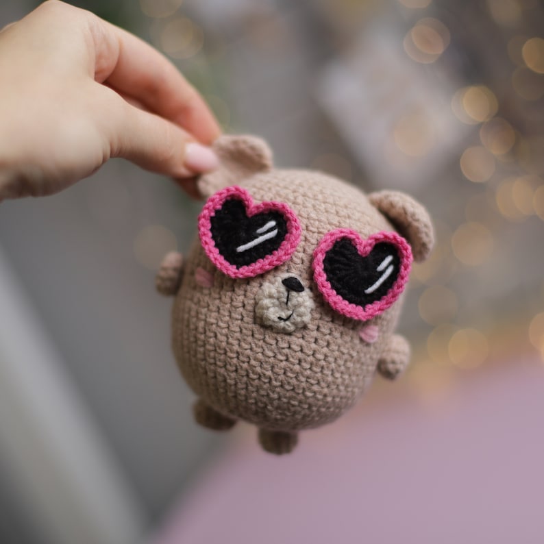 Crochet PATTERN Bear Heart Valentine's day decor tutorial pdf image 4