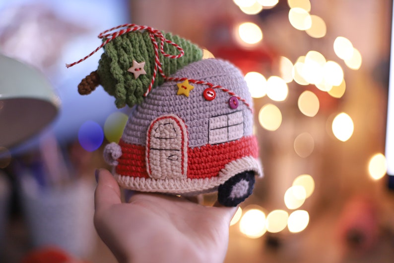 Red car Crochet pattern amigurumi Trailer Christmas decor tree pdf image 4