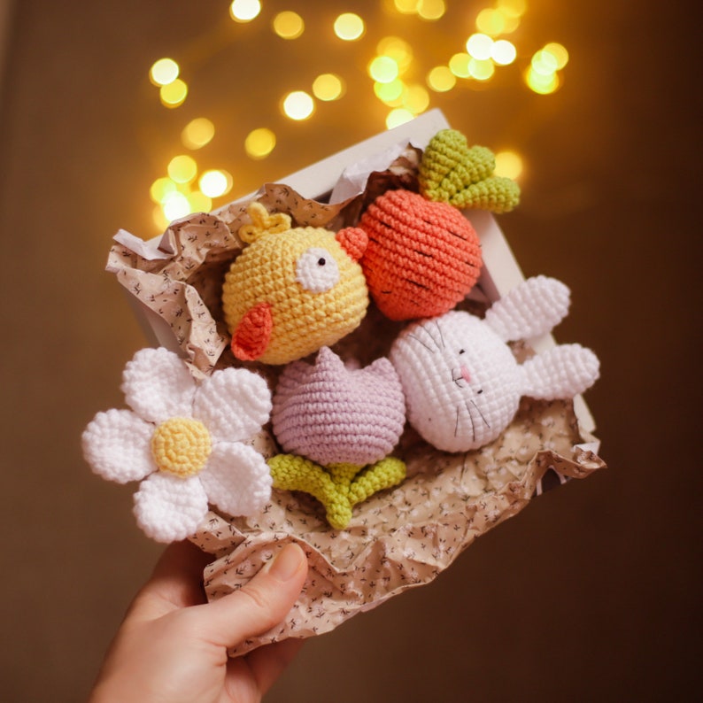 Crochet set of patterns 5in1 amigurumi bunny chicen carrot flower spring image 1