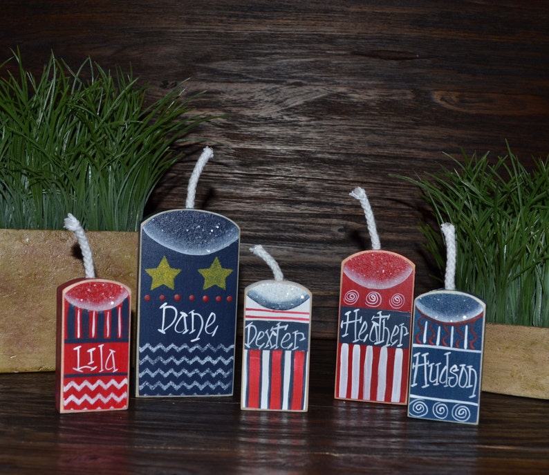 Personalized Firecracker 4th of July Decor Americana Wood Block Independence Day Patriotic Firework Flag Americana Gift Star Spangled Banner afbeelding 1