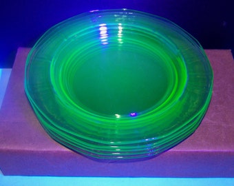 7 inch Salad Plates, Fairfax Green Design, By FOSTORIA - Set Of Five (5)   ---   #C140266
