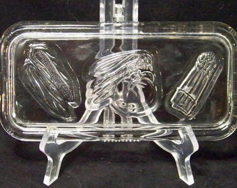 Vegetable Design Clear rectangular dish by FEDERAL GLASS    ---   #C140245