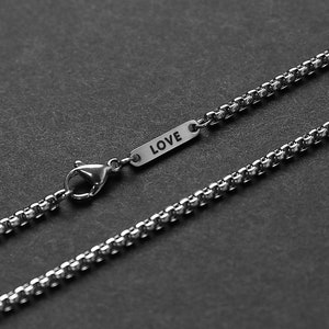 Spersonalizowany łańcuszek - męski naszyjnik typu box chain - łańcuszek ze stali nierdzewnej 3 mm - wodoodporna biżuteria - naszyjnik Modern Out