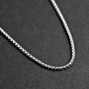 Masculine gold chain best sale