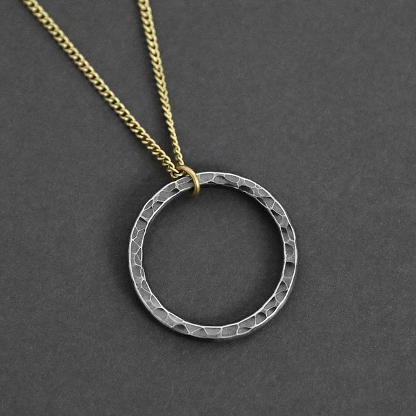 Gutes Karma Halskette - Herren Halskette - Stahl Kreis Halskette - Unisex Schmuck - Geschenk für Ihn - Kreis Anhänger von Modern Out