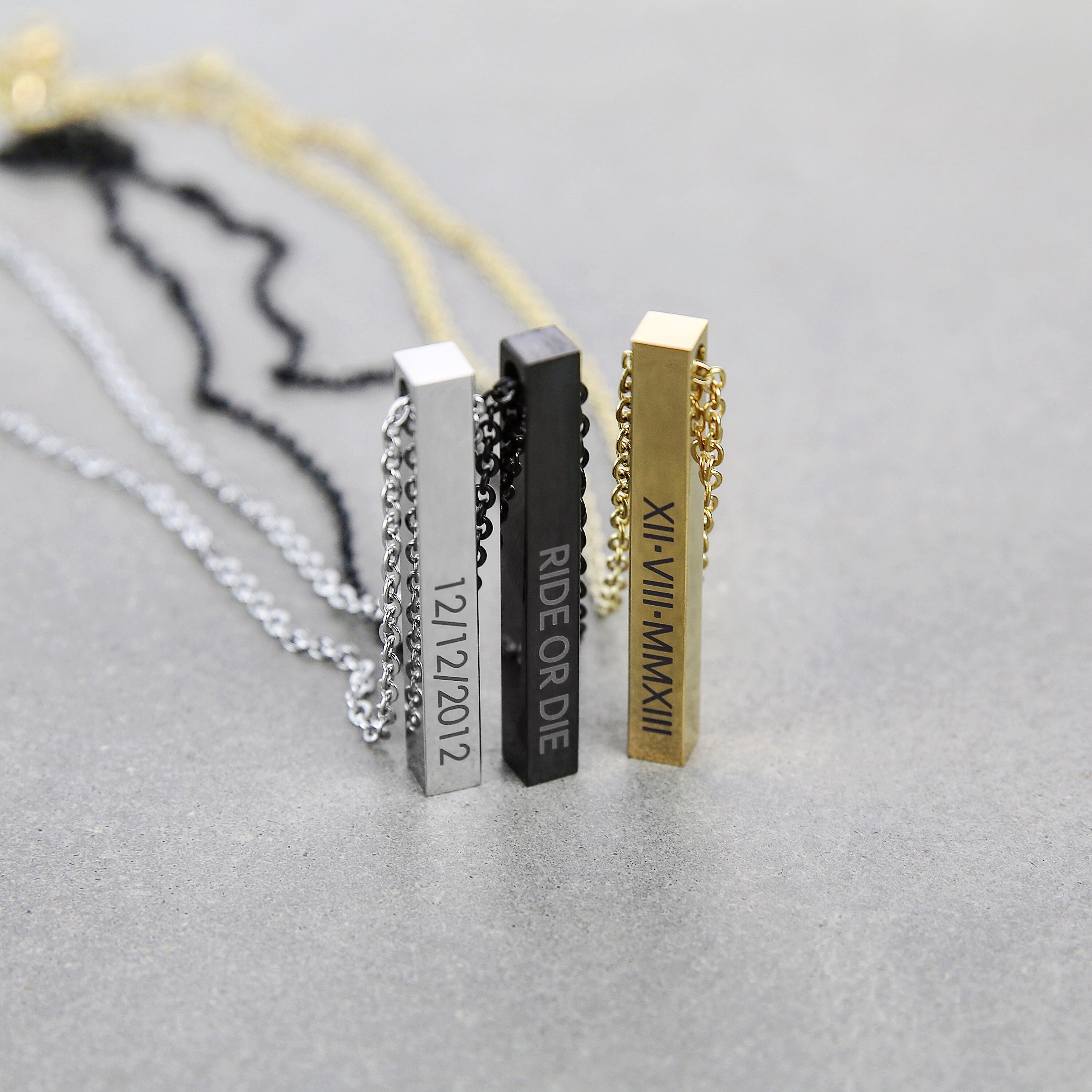 steel bar necklace
