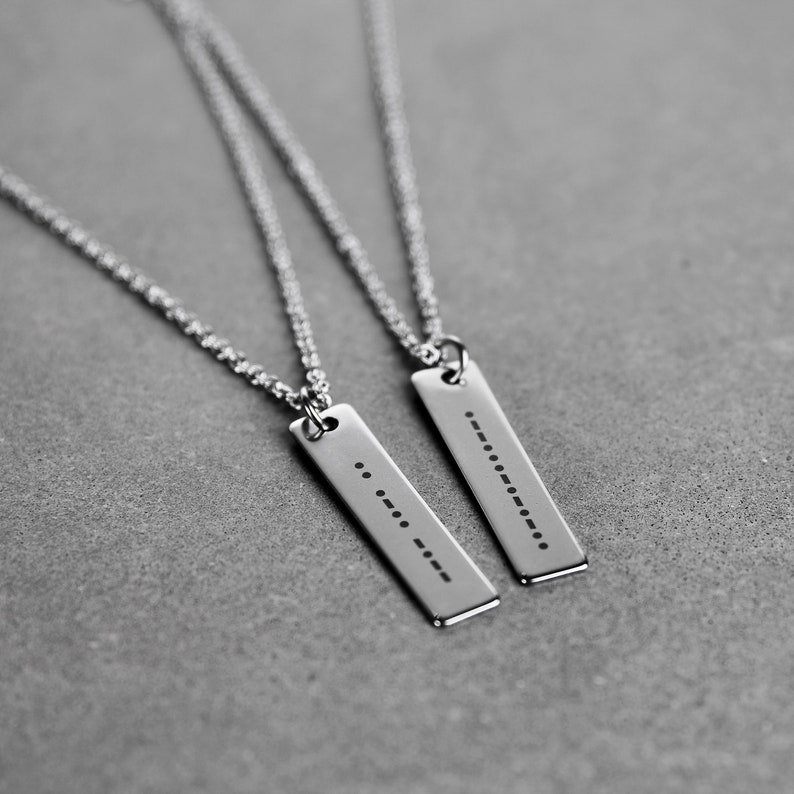 Morsecode ketting ketting met geheime boodschap herenketting unisex sieraden gepersonaliseerde ketting van Modern Out afbeelding 1