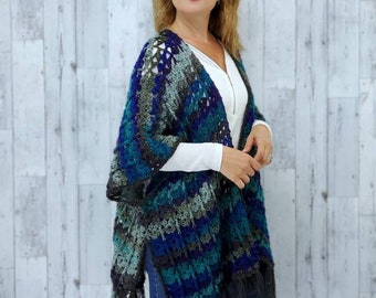 Women's Blue and Grey Shades Ruana Crochet Poncho For Women, Chunky Cable Knit Cardigan Sweater Coat, Warm Wool Kimono Cardigan With Fringe