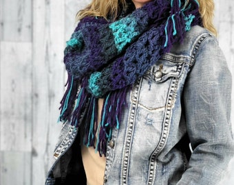 Chunky Purple & Blue Crochet Infinity Scarf With Fringe/ Warm Crochet Neck Warmer/ Fringed Knit Style Womens Scarves/ Handmade Double Wrap