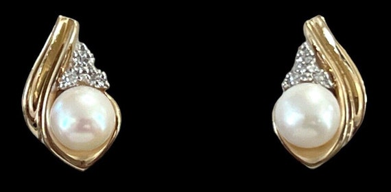 Vintage Signed AJ 14K Gold Pearl and Diamond Earr… - image 1