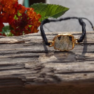 Labradorite Macrame Bracelet