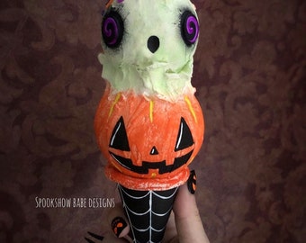 Spooky Scoop/Faux Ice Cream Decor/Halloween Decor/Handmade Decor/Summer Decor/Gothic Home Decor/Ice Cream Decor/Creepy Cute Decor/Pumpkin