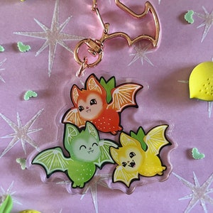Acrylic Gothic Keychain/Car Accessories/Bat Lover Gifts/Gothic Gifts/Keyring Accessories/Creepy Cute Bat Art/Spooky Halloween Lover Gifts