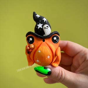 Cute Witchy Pumpkin Frog or Toad Figurine/Handmade Clay Frog with Mushroom Decor/Cottagecore Frog with ghost Desk Buddy/Halloween Decor