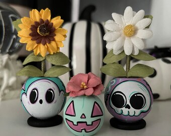 Handmade Miniature Wood Planter Pot with Paper Flowers/ Gothic Home Decor/ Spring Summer Gifts/ 90s Inspired Art/ Daisy/ Sunflowers