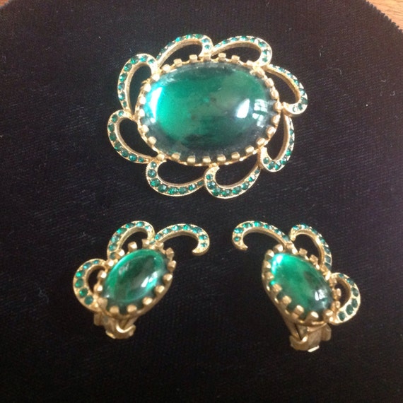 Brooch and Earring Set, Green, Cabachon and Rhine… - image 3