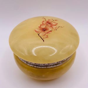 Genuine alabaster hand carved - Etsy 日本