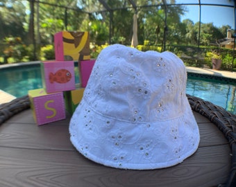 toddler sun hat with velcro strap
