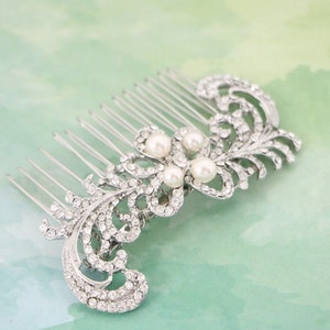 Bridal hair comb Silver,Gold and Rose gold Wedding comb Side bridal headpiece Pearl and Crystal hair comb Rhinestone hair piece Wedding comb Silver tone