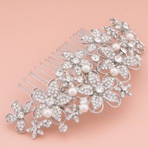 Pearl and Crystal Bridal Comb Silver Wedding Hair Comb Crystal Wedding Comb Silver Bridal Comb Rhinestone Bridal Comb Silver Wedding Comb in