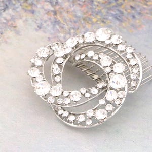 Bridal hair accessories for bun Silver Wedding comb Rhinestone Wedding hair comb Crystal Bridal hair piece Wedding hair clip Bridal haircomb