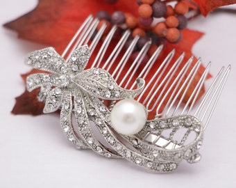 Pearl Wedding comb in Crystal side hair comb Rhinestone bridal comb Wedding hair accessories Bridal headpiece Wedding hair comb Bridesmaid