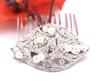 Pearl hair comb Wedding hair accessories Wedding hair clip Silver comb