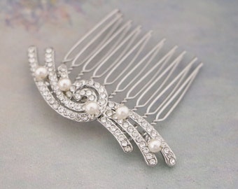 Silver Wedding hair comb Side bridal headpiece Wedding hair accessories floral Wedding comb in Pearl Bridal hair comb Wedding hair bling