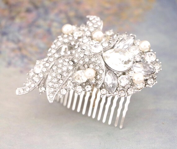 Silver Crystal Bridal Hair Comb, Pearl Wedding Hairpiece  display picture 1