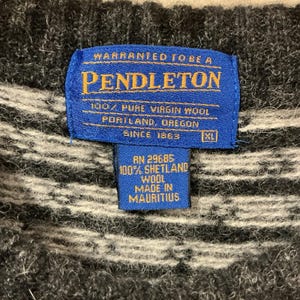 Vintage Pendleton Wool Sweater Mens XL Grey Snowflake Deer Nordic Knit Pullover image 4