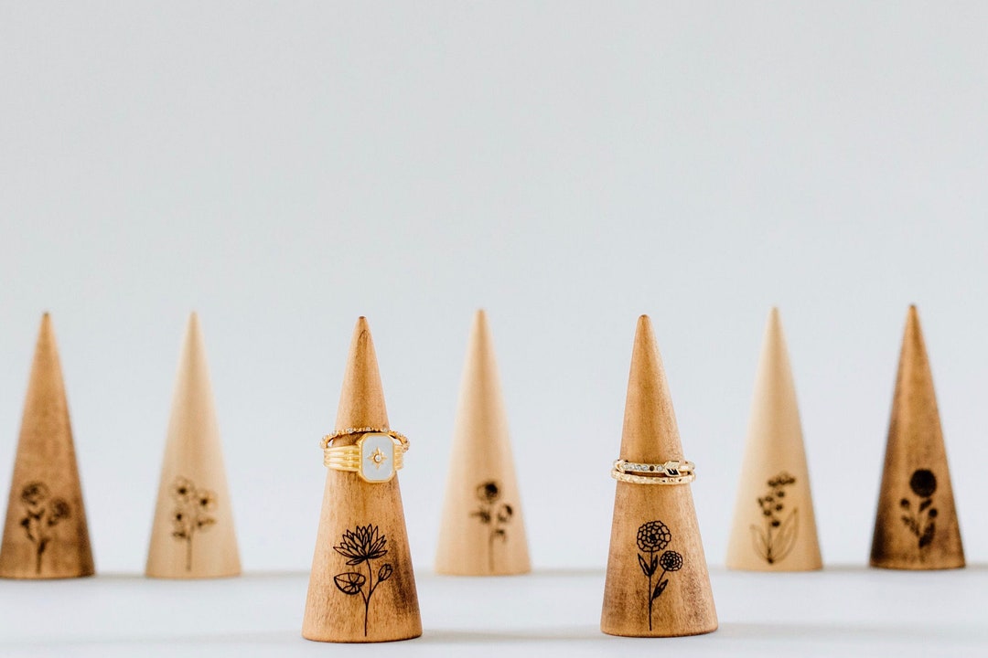Wooden clearance ring cone