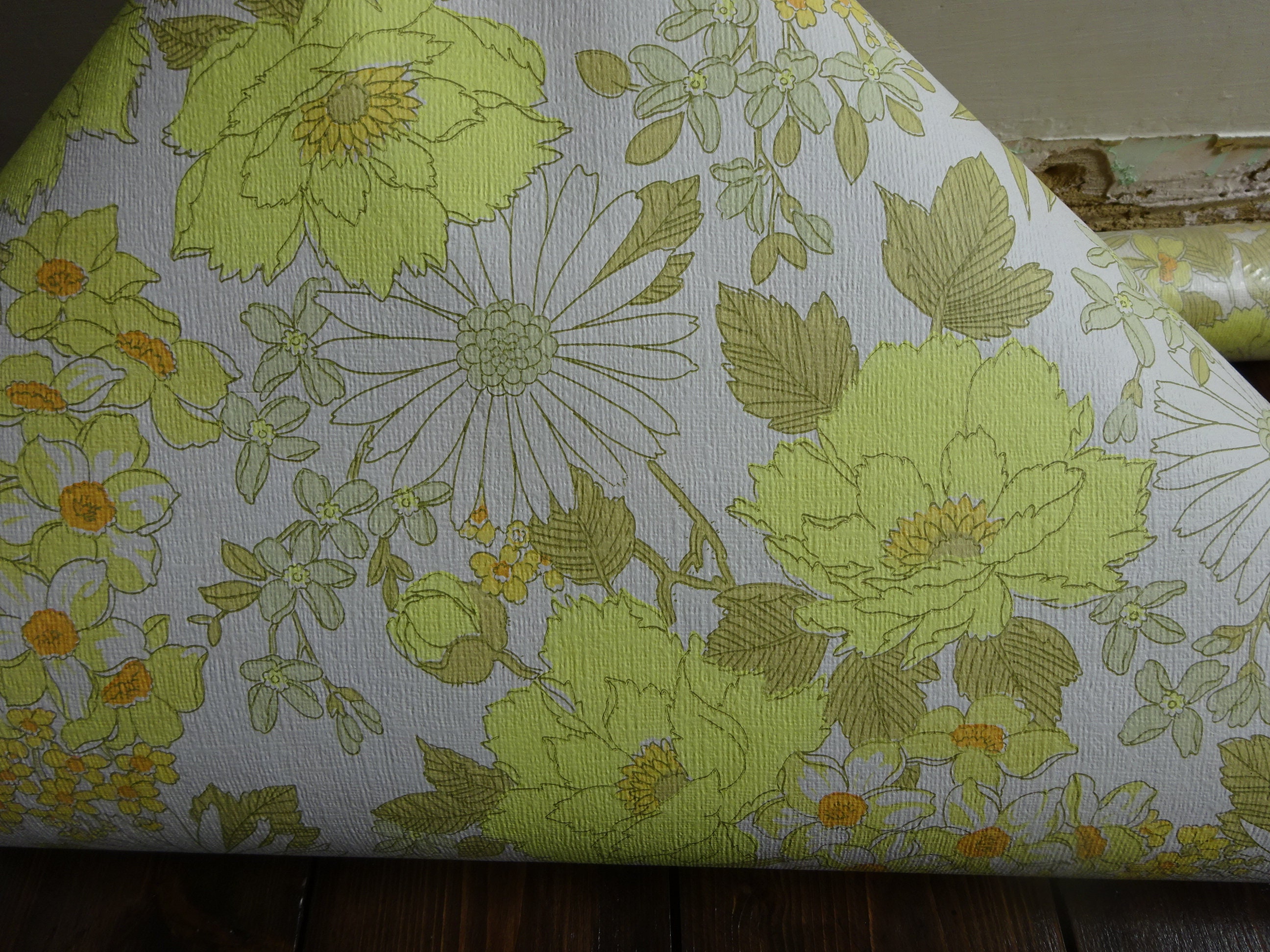 ONE Full Roll of Vintage Sanderson Wallpaper Yellow Floral Etsy