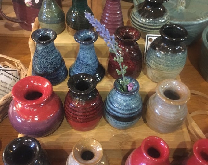 and other loved ones! Ready to Ship in time for Mother/'s Day Dads Mini vase for Moms Grandmoms