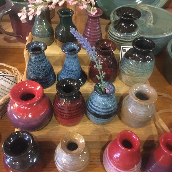 Great gift for Mother's Day and Father’s Day! Mini vase for Moms, Grandmoms, Dads, and other loved ones!