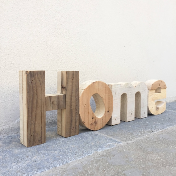 Scritta legno Home, lettera di legno shabby, scritta da parete, San  Valentino, lettere fatte a mano, decorazione casa, accessori casa, cozy -   Italia