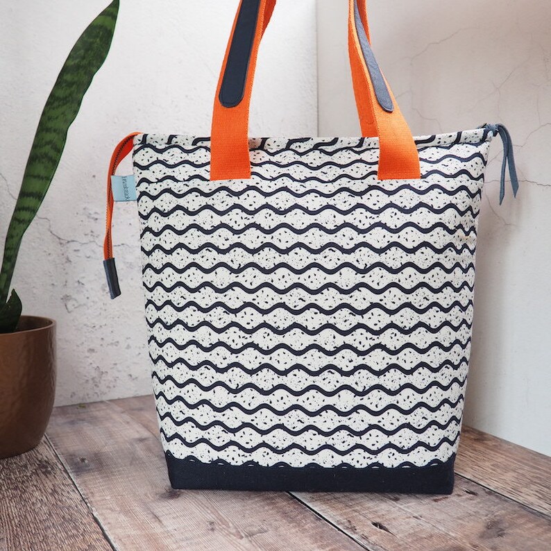 Naxos Tote Sewing Pattern, Budget Sewing Pattern, Cheap Sewing Pattern, Instant Download Sewing Pattern, Tote Sewing, Tote Pattern image 4