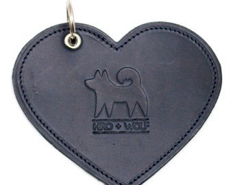 Poo Pouch Heart 'Navy Leather'